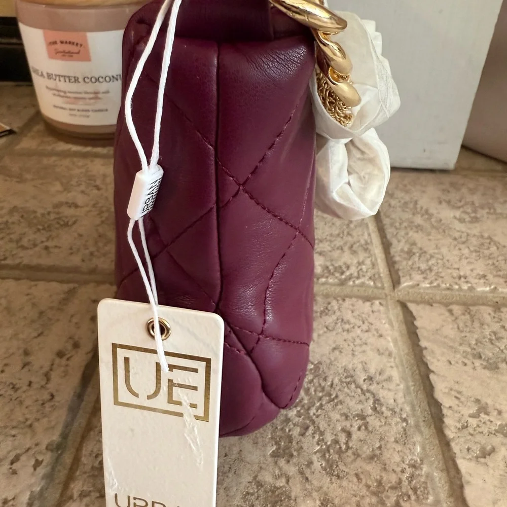 Very nice and high end look Going out Plum quilted shoulder bag with chain - Picture 3 of 9